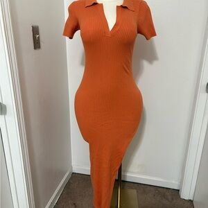 Slim Ribbed Maxi Dress with Collared V-Neck in Rust Orange NWOT Large